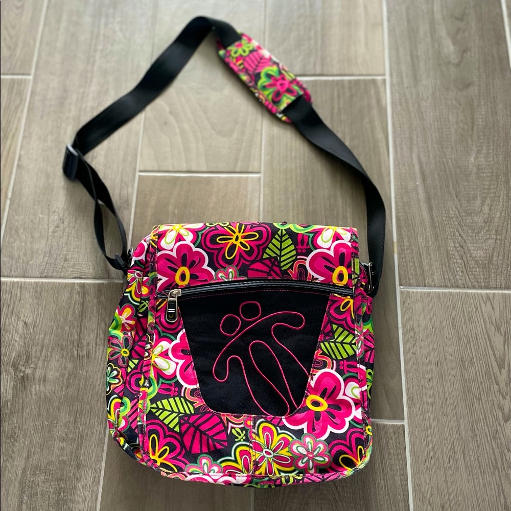 Toto Messenger Bag
